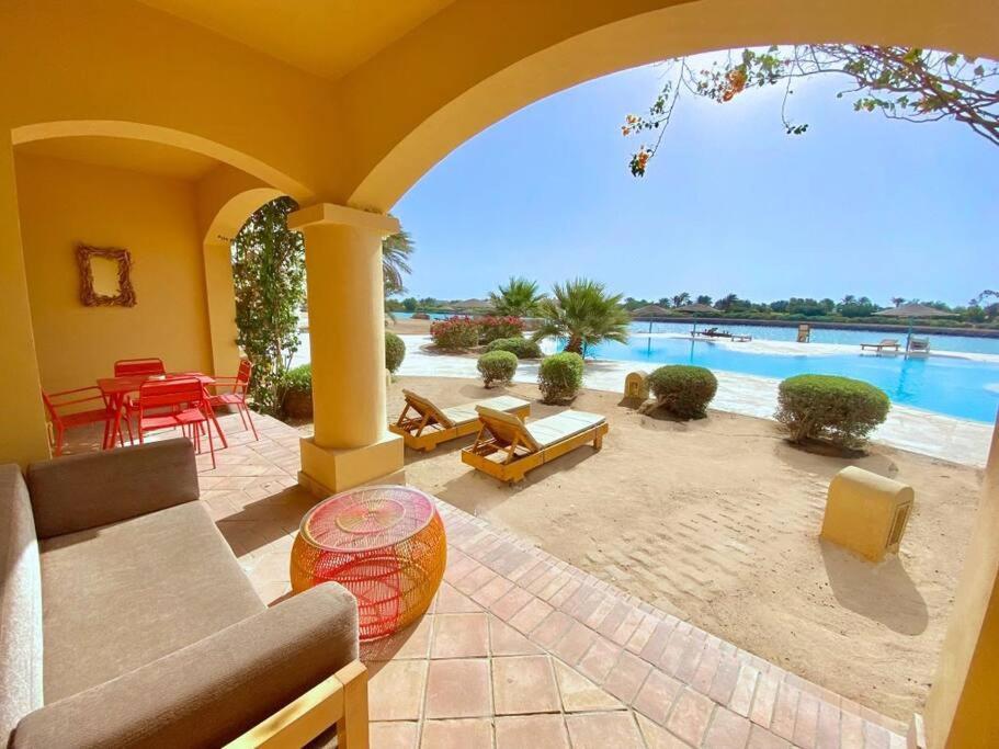 Appartement Magical 2br Ground/free Pool & Lagoon Access @elgouna Hurghada